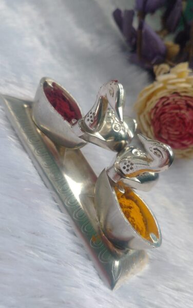 Silver Swan Kumkum Holder